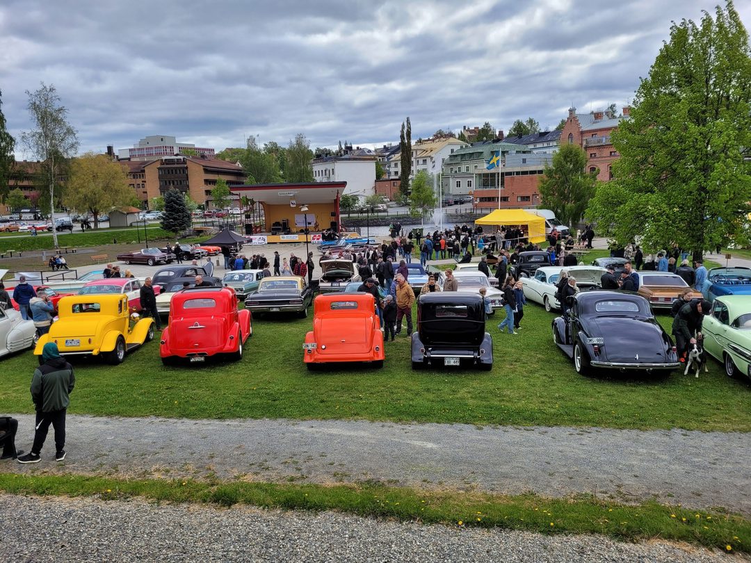 Deep Forest Classic Car Meet 2026